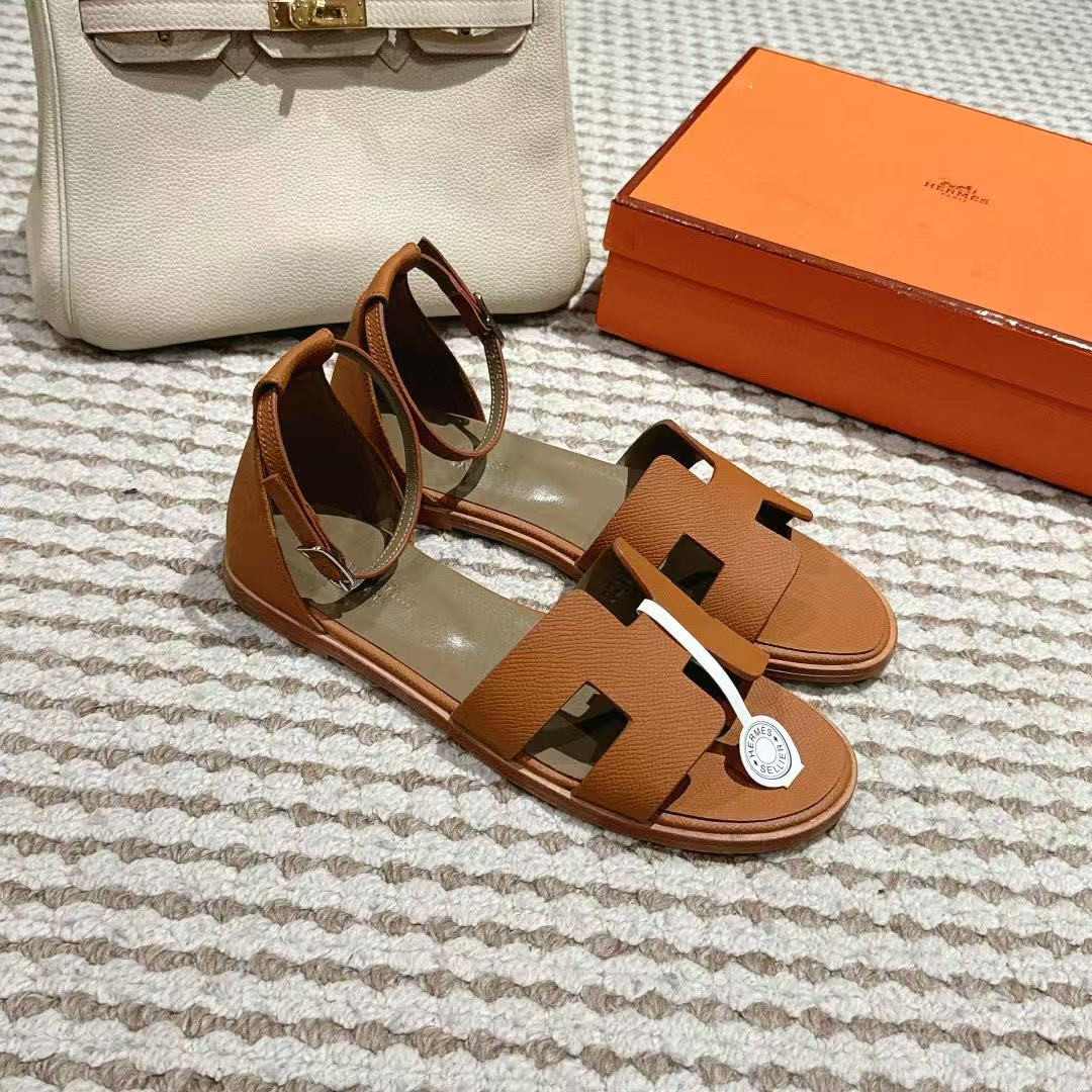 UA Hermès Santorini leather sandals