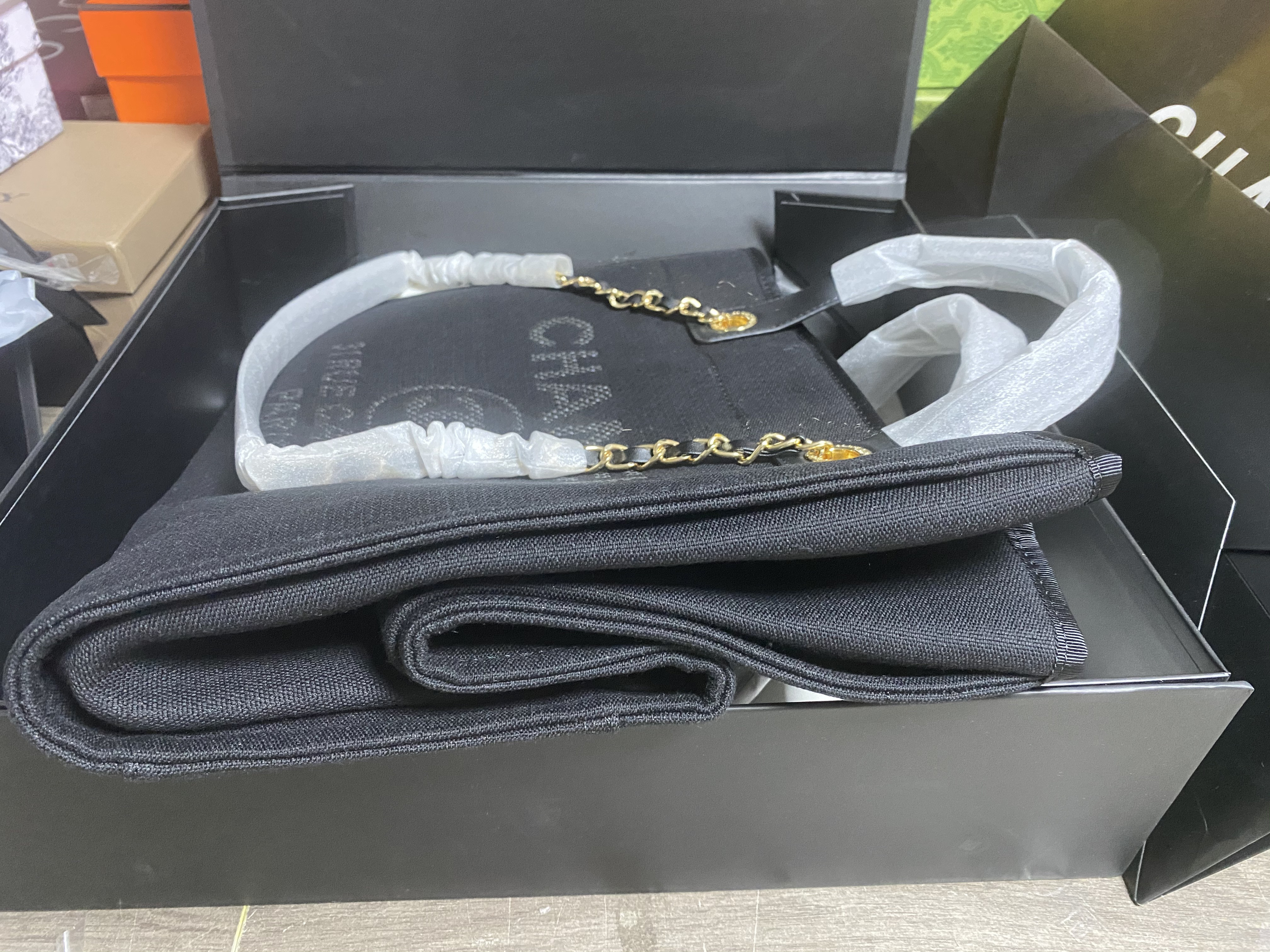 Ch*el shopping bag 30x39x22cm