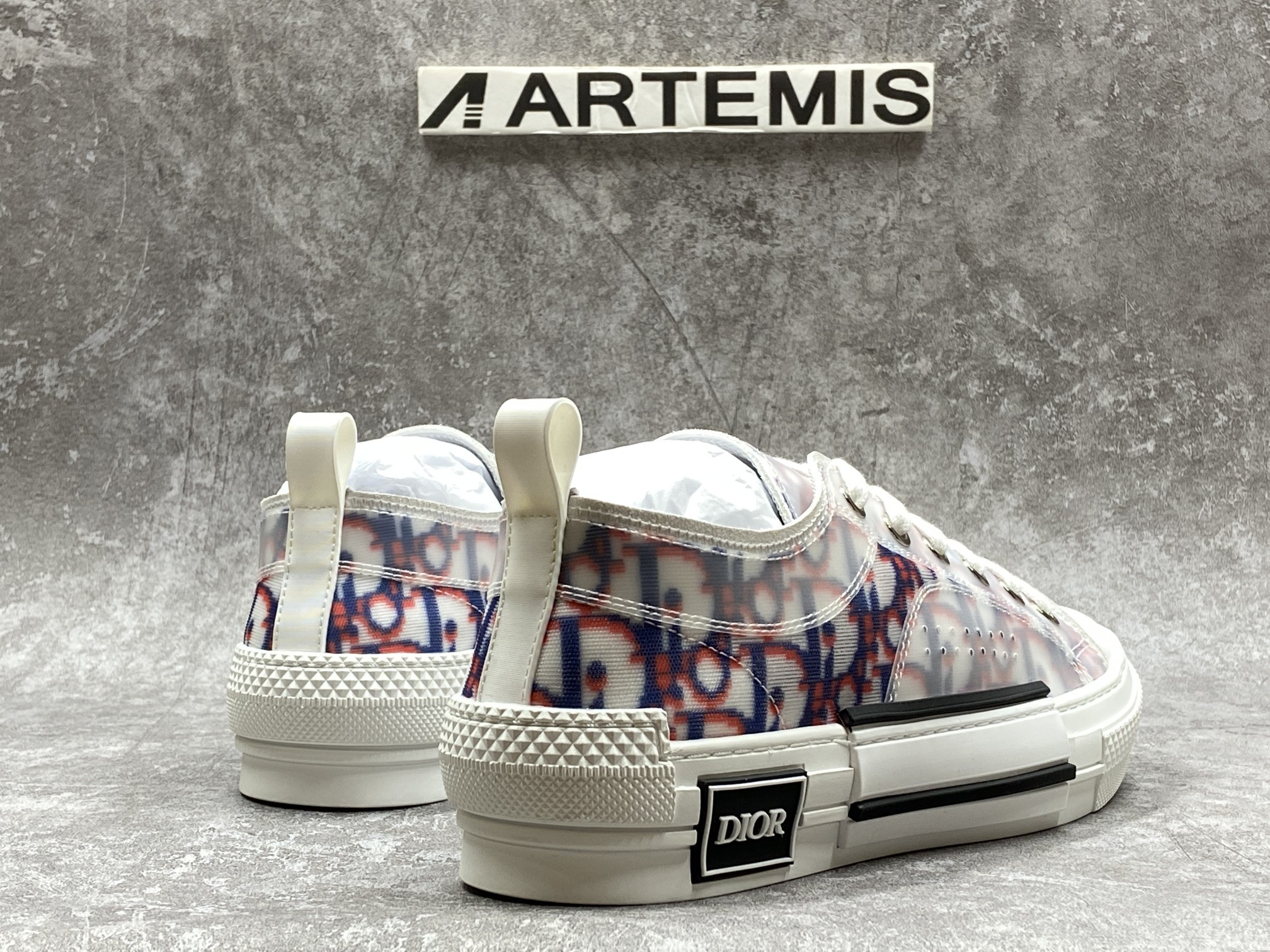 D*or b23 low top red blue oblique