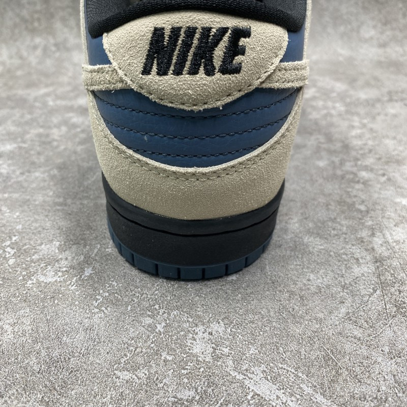 Nike SB Dunk Low Light Cream Thunderstorm