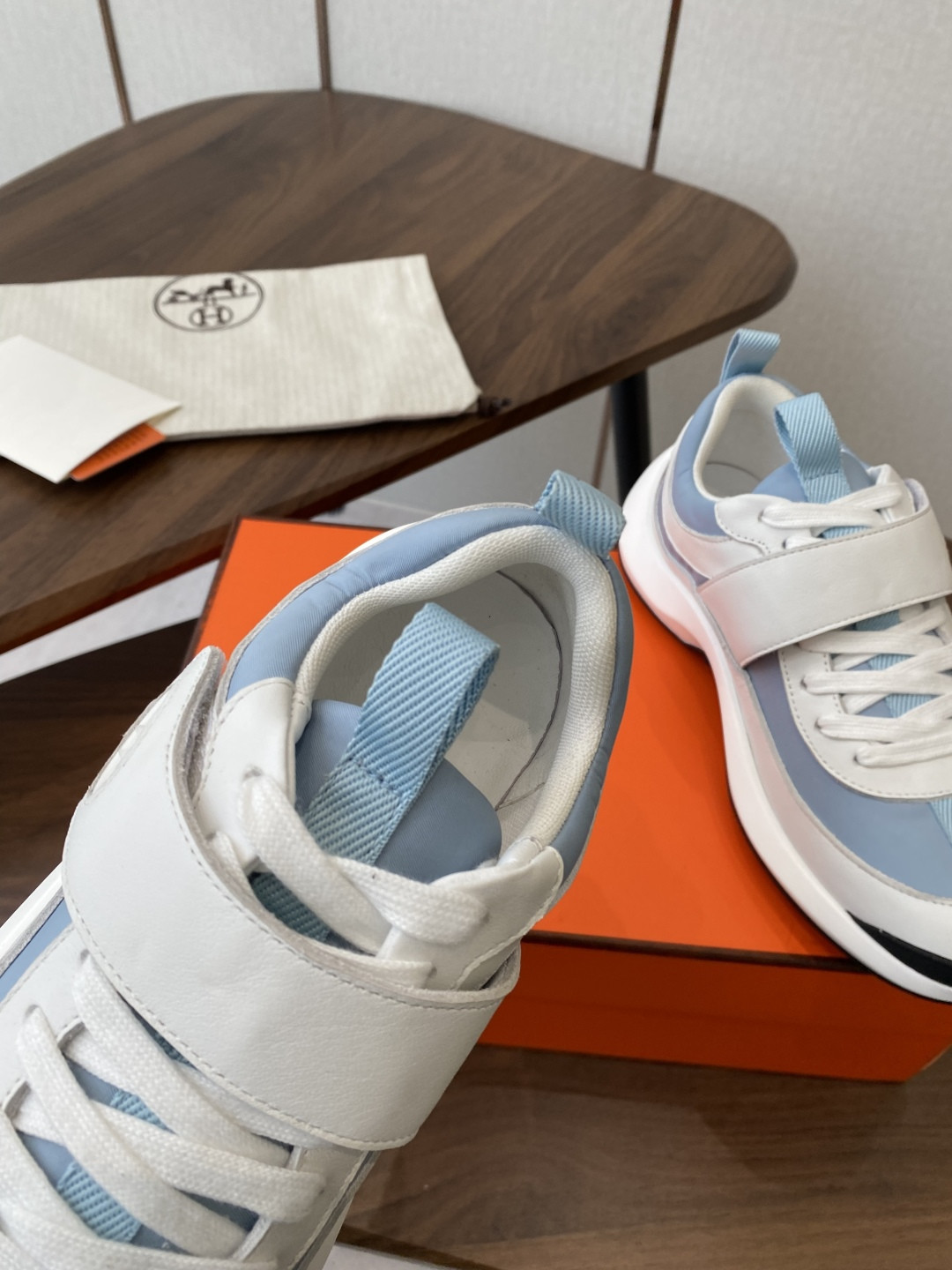 UA Hermès Loop Sneaker